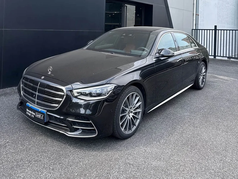 Mercedes-Benz S-Class — фото 1