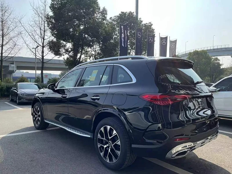 Mercedes-Benz GLC New Energy — фото 12