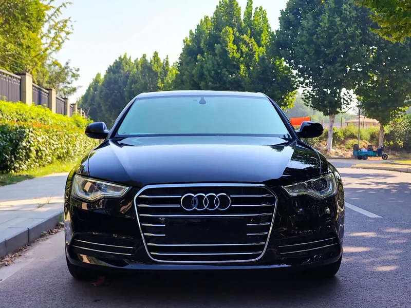 Audi A6L — фото 2
