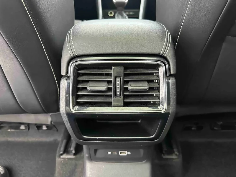Skoda Karoq — фото 13