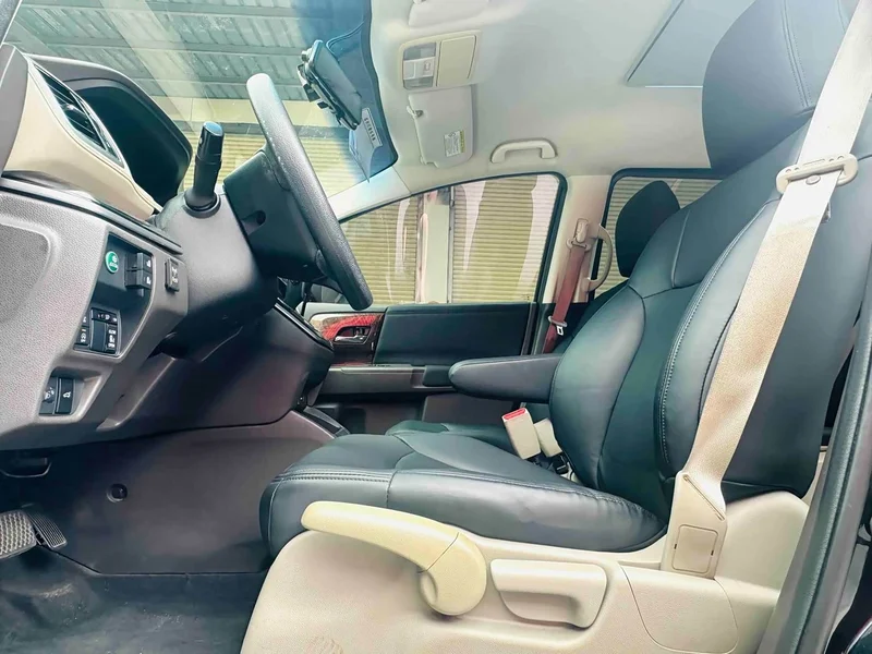 Honda Odyssey — фото 11