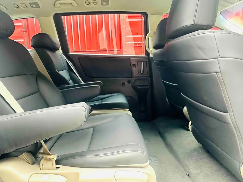 Honda Odyssey — фото 13