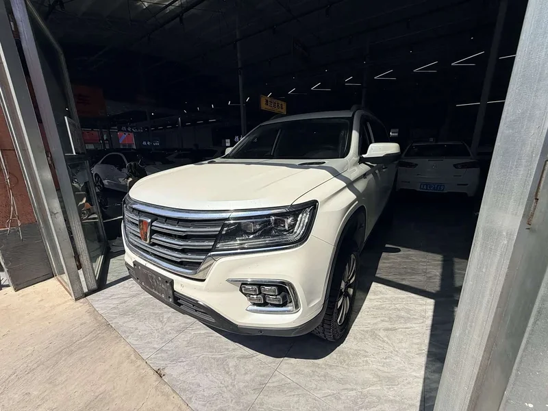 Roewe RX8 — фото 1