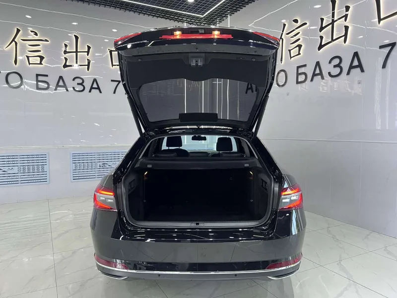 Skoda Superb — фото 14