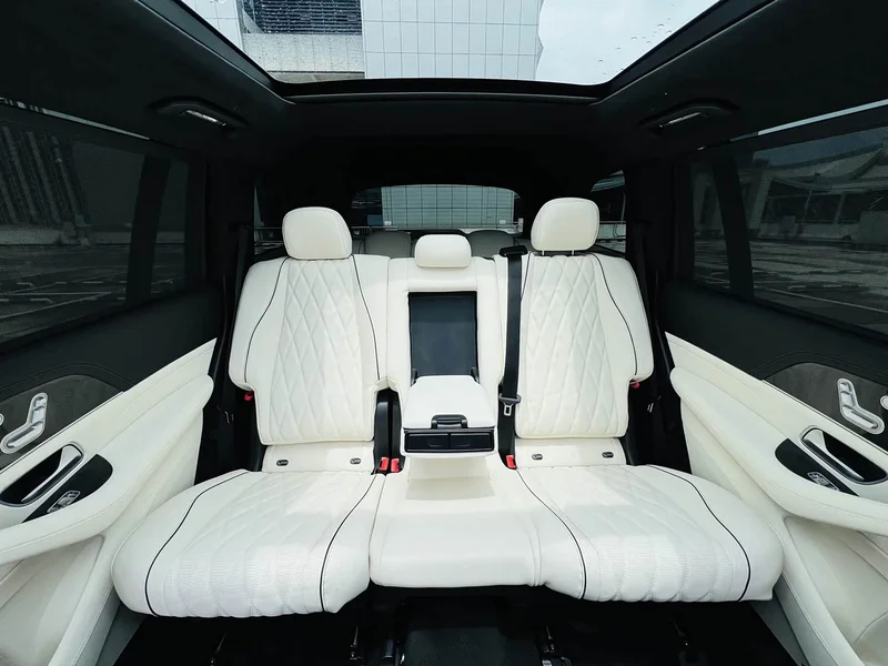 Mercedes-Benz GLS AMG — фото 10