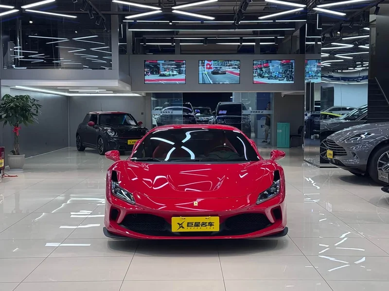 Ferrari F8 — фото 2