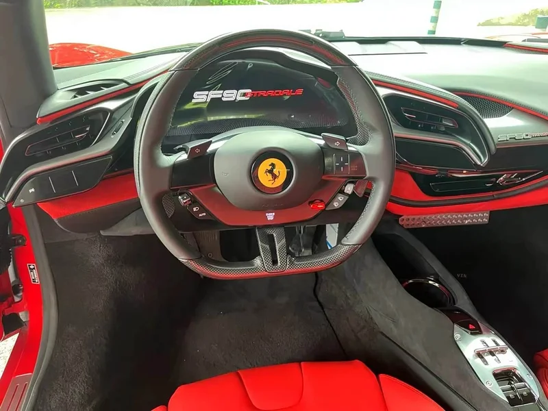 Ferrari SF90 — фото 4