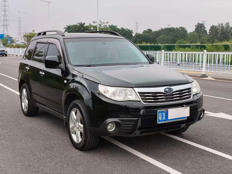 Subaru Forester — фото 2
