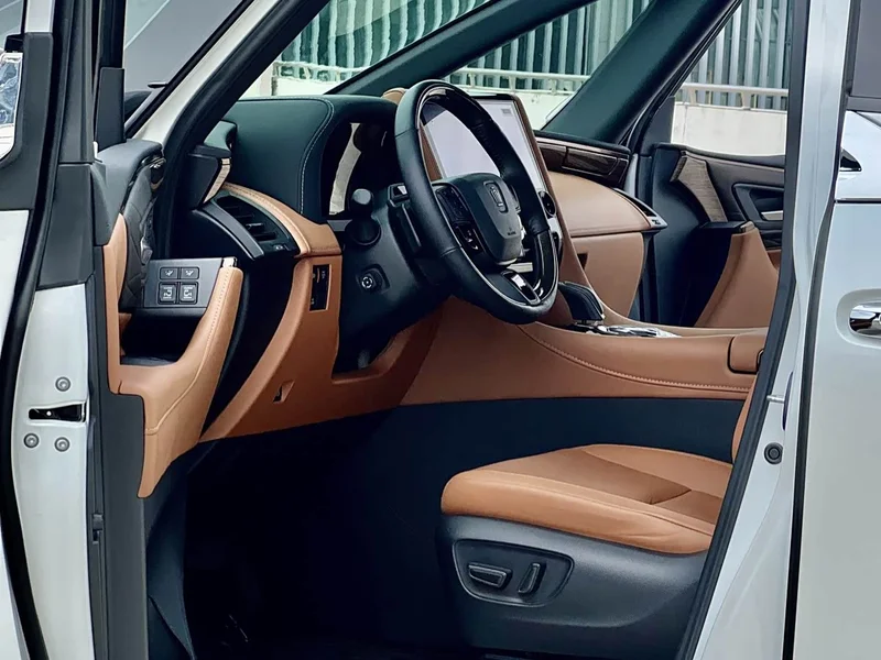Toyota Vellfire — фото 5
