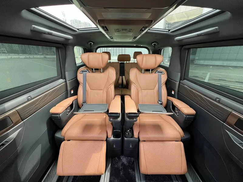Toyota Vellfire — фото 10