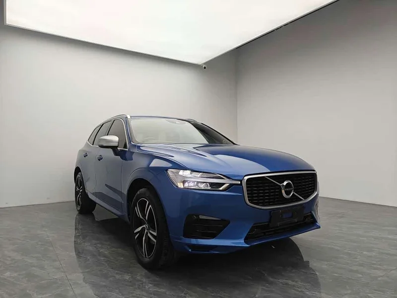 Volvo XC60 — фото 3