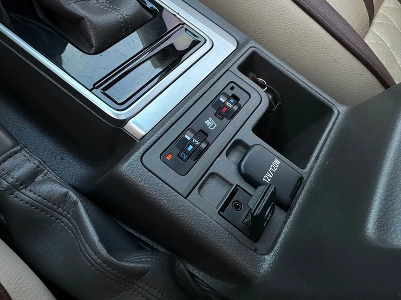 Toyota Prado (Imported) — фото 12