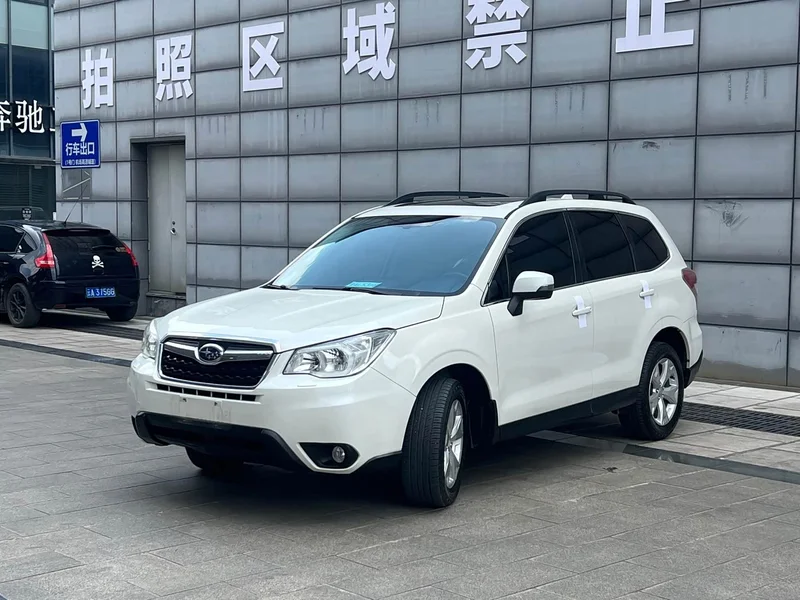 Subaru Forester — фото 3