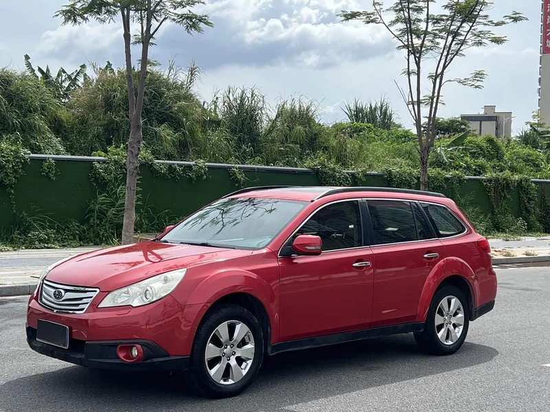 Subaru Outback — фото 2