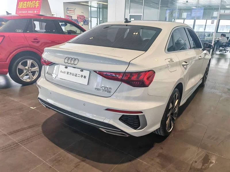 Audi A3 — фото 2