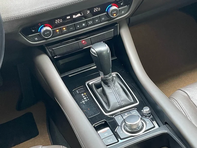 Mazda Atenza — фото 12