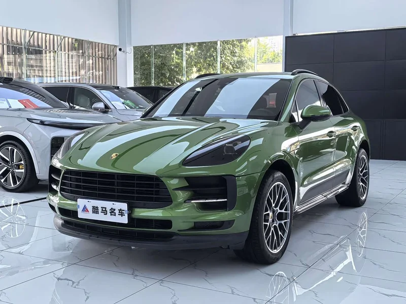 Porsche Macan — фото 1