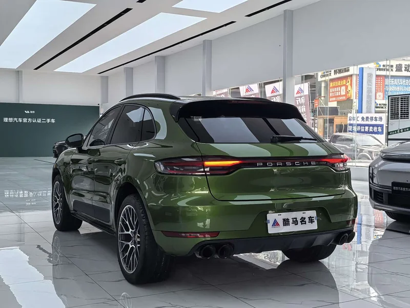 Porsche Macan — фото 13