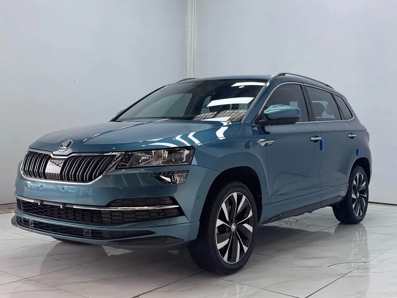 Skoda Karoq — фото 1