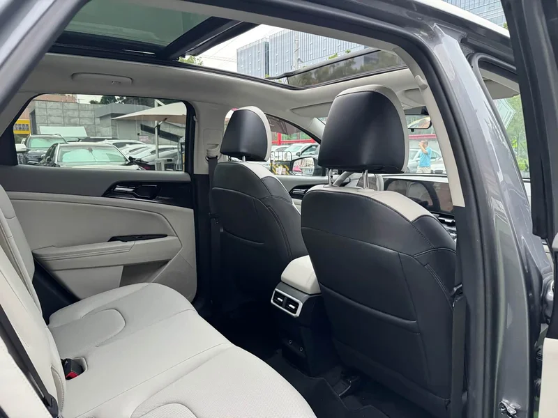 Kia Sportage — фото 15