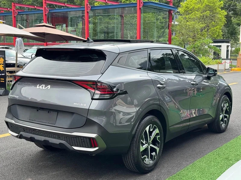 Kia Sportage — фото 19