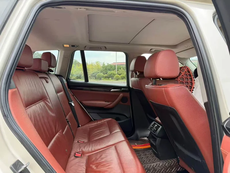BMW X3 (Imported) — фото 18