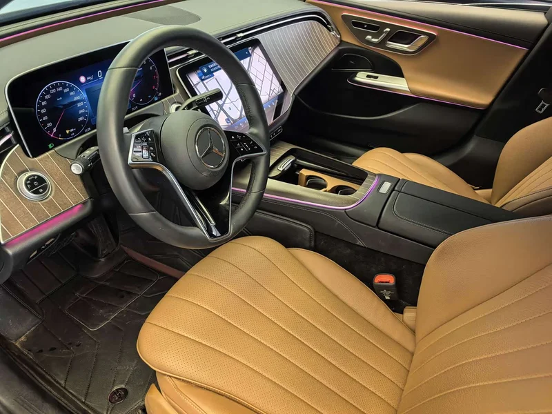 Mercedes-Benz E-Class — фото 15