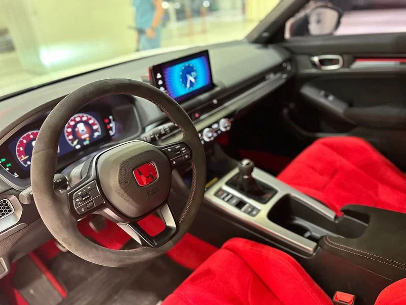 Honda Civic — фото 7