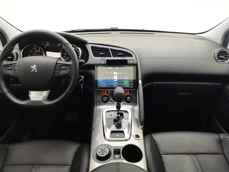 Peugeot 3008 — фото 12