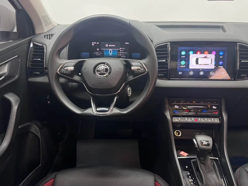 Skoda Karoq — фото 15
