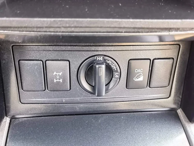 Toyota Prado (Imported) — фото 19