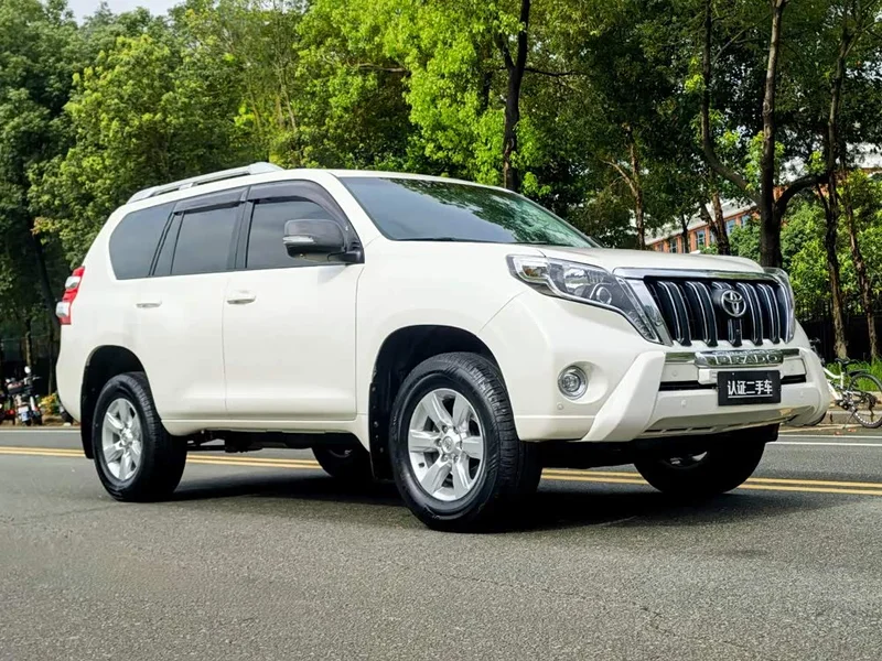 Toyota Prado (Imported) — фото 3