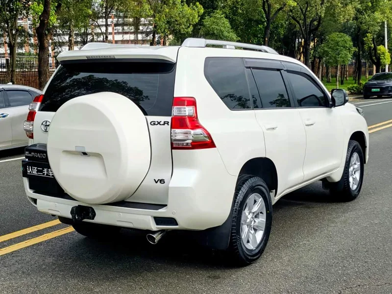 Toyota Prado (Imported) — фото 7