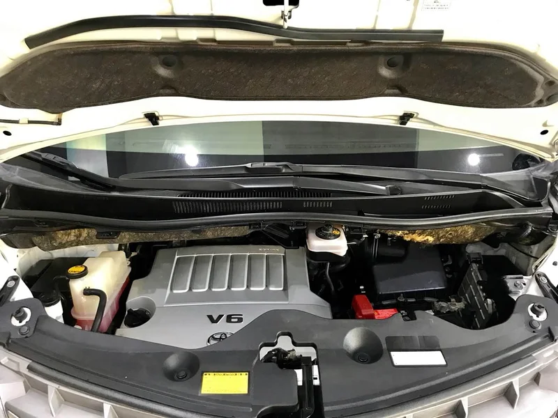 Toyota Alphard — фото 20