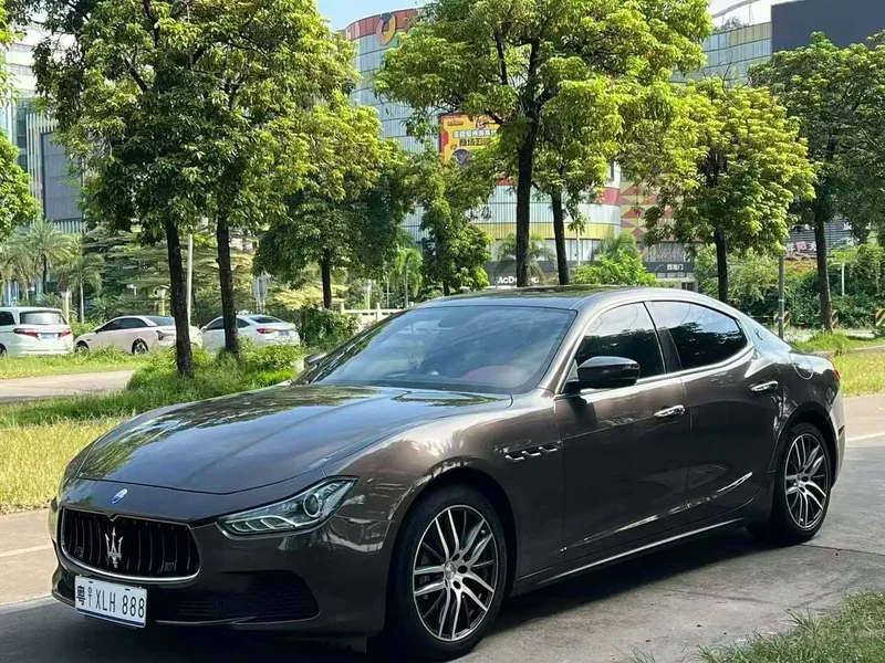 Maserati Ghibli — фото 1
