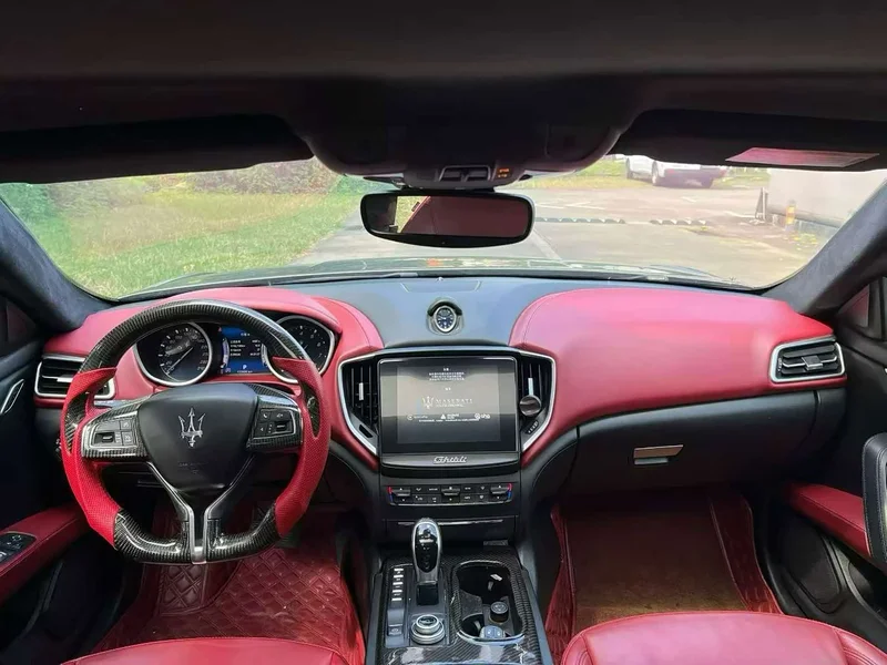 Maserati Ghibli — фото 4