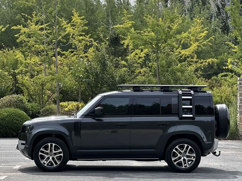 Land Rover Defender — фото 3