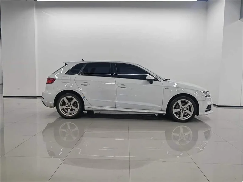 Audi A3 — фото 3