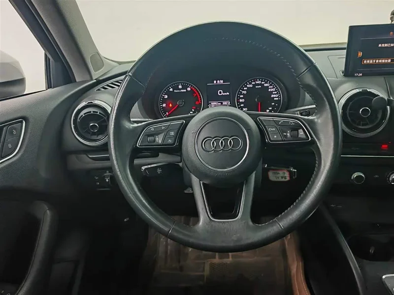 Audi A3 — фото 10