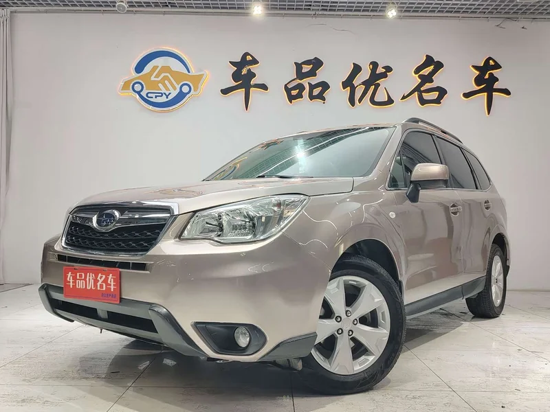 Subaru Forester — фото 1