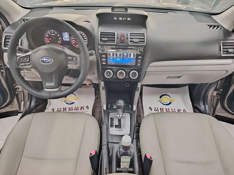 Subaru Forester — фото 8