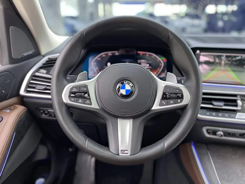 BMW X5 (Imported) — фото 17