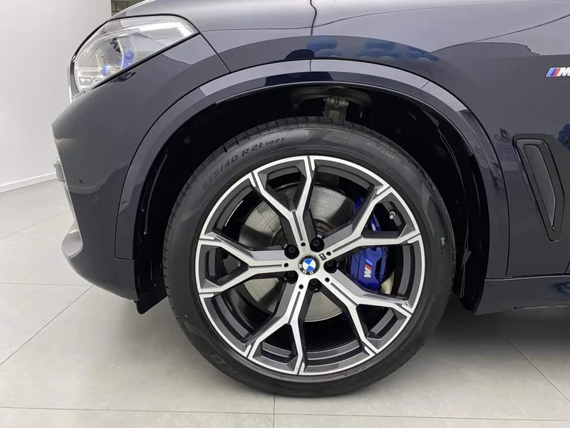 BMW X5 (Imported) — фото 8