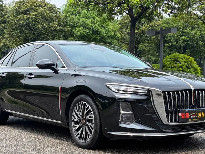 Hongqi H5 — фото 3