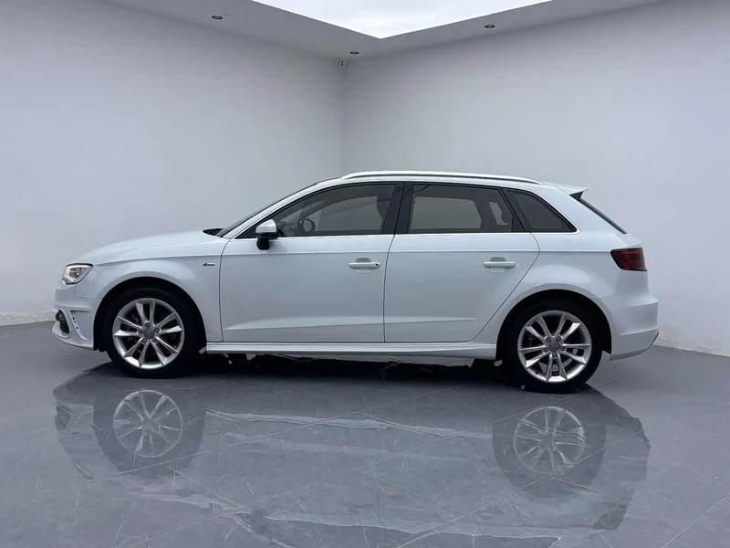 Audi A3 — фото 13