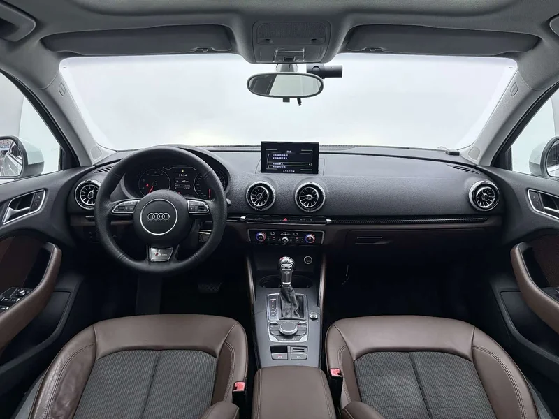 Audi A3 — фото 10