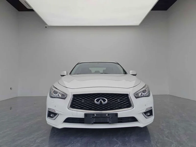 Infiniti Q50L — фото 2