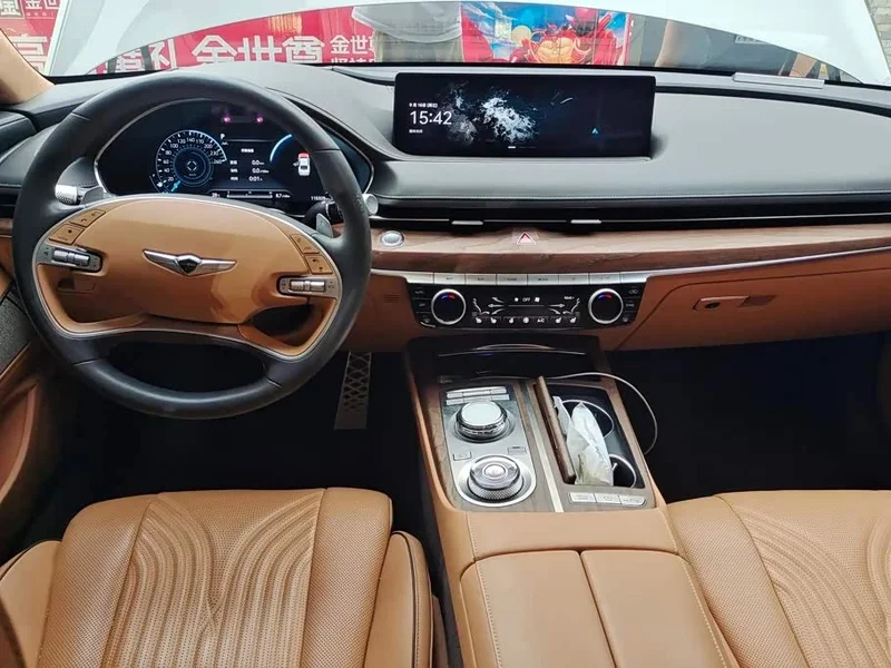 Genesis G80 — фото 12