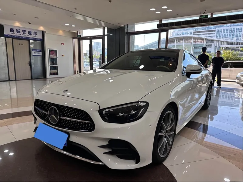 Mercedes-Benz E-Class (Imported) — фото 1
