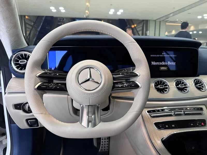Mercedes-Benz E-Class (Imported) — фото 6